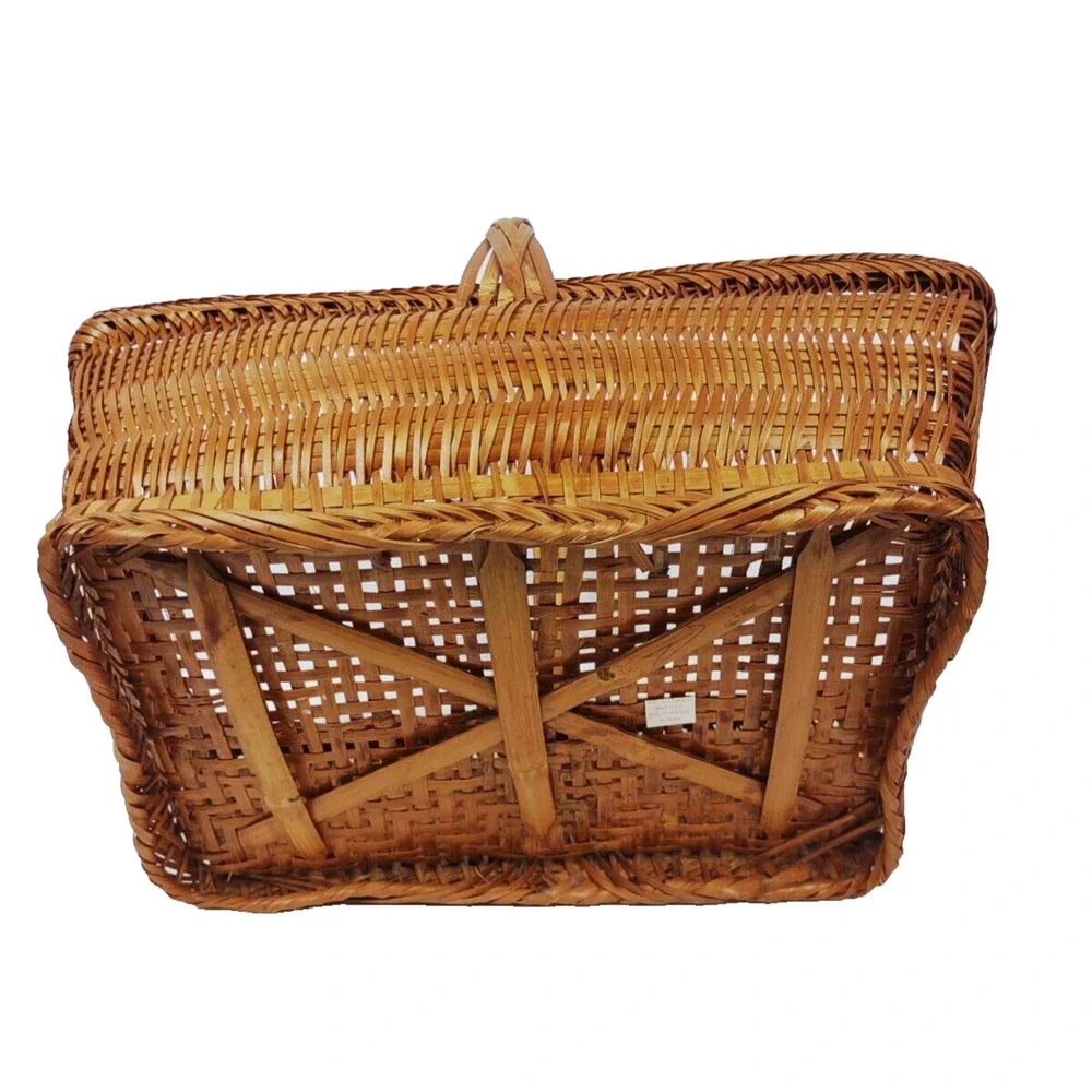 Antique Chinese Split Bamboo Handmade Woven Gathering Basket with Handle 14